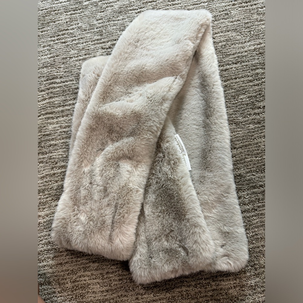 Minky Couture luxury plush scarf light taupe New